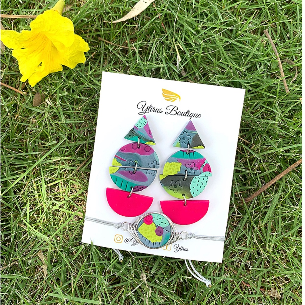 🛍✨Handmade ✋🏻earrings and bracelet ✨🎁